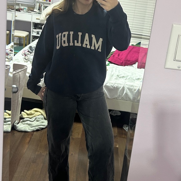 Crew neck - Picture 3 of 4